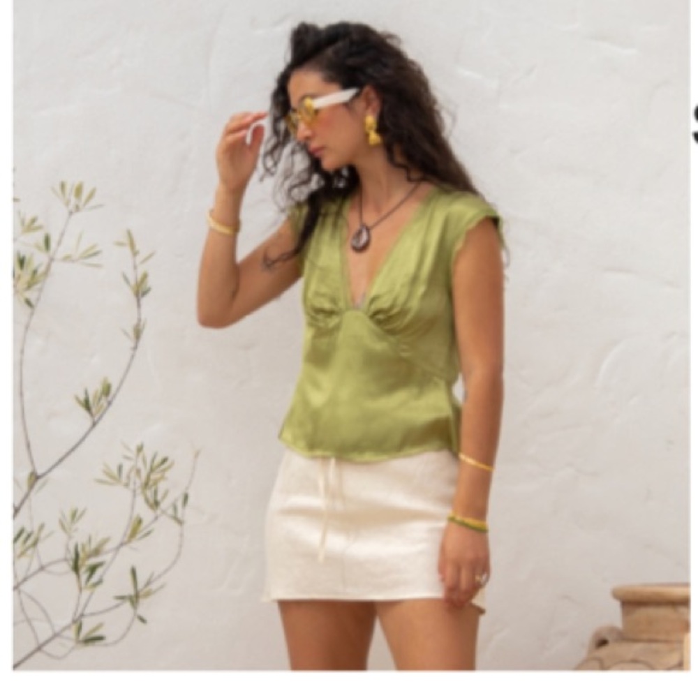 VRG GRL Vintage Lover Tie Back Top